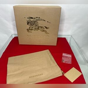 Burberry Shoe Box Beige Heels Pump Heel Tabs Camel Tan Nude Sartorial Dust Bag